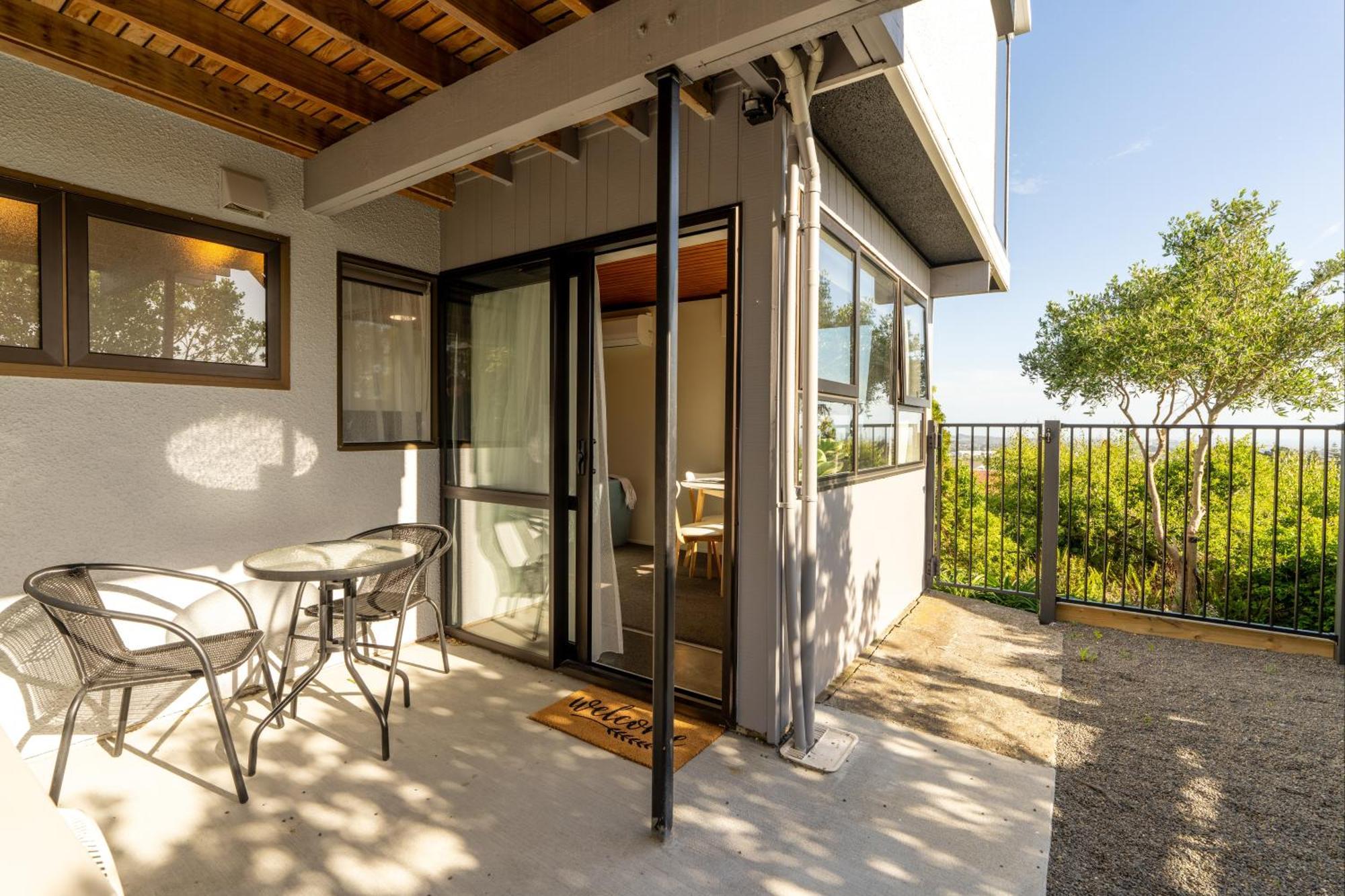 Cosy Unit With Incredible Views & Sky Tv Villa Whanganui Dış mekan fotoğraf